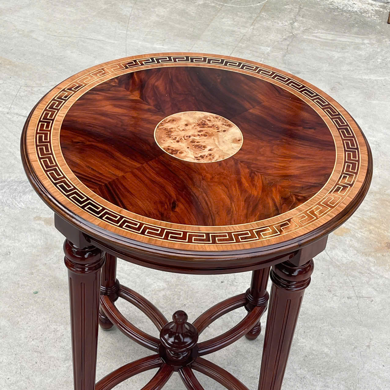 BÀN TRÀ GÓC CỔ ĐIỂN LOUIS 16 MẶT HOA- SDIE TABLE LOUIS 16